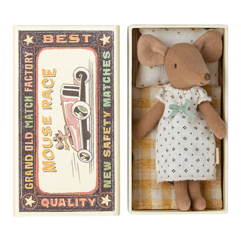 Big Sister Mouse in Matchbox - New